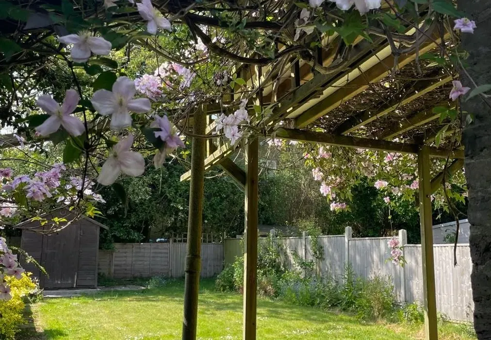 Rear Garden - Glebe Road, Cuckfield, Haywards Heath, West Sussex - Wards of Kent