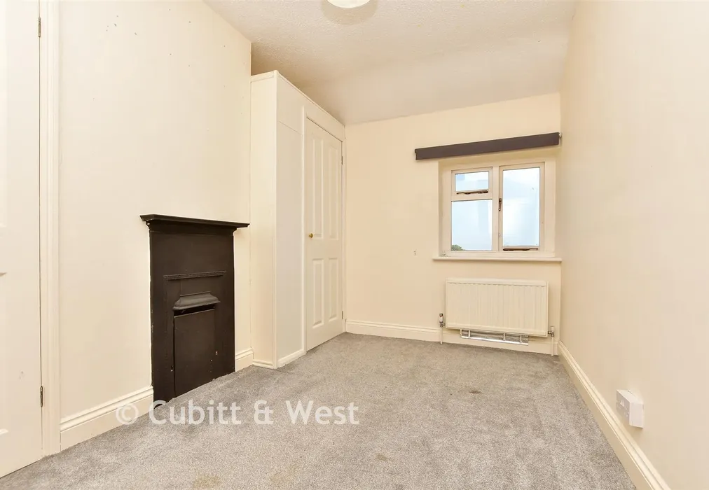 Bedroom 2 - Glebe Road, Cuckfield, Haywards Heath, West Sussex - Wards of Kent