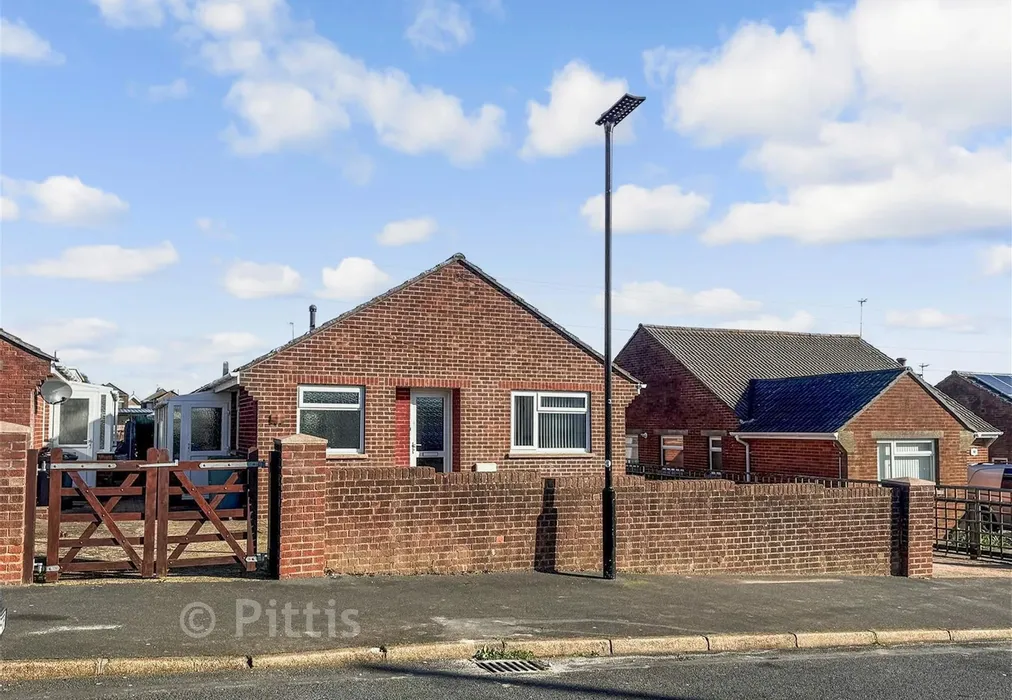 Front** - St. Faith's Road, Cowes, Isle of Wight - Wards of Kent