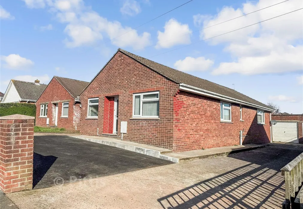 Front*** - St. Faith's Road, Cowes, Isle of Wight - Wards of Kent