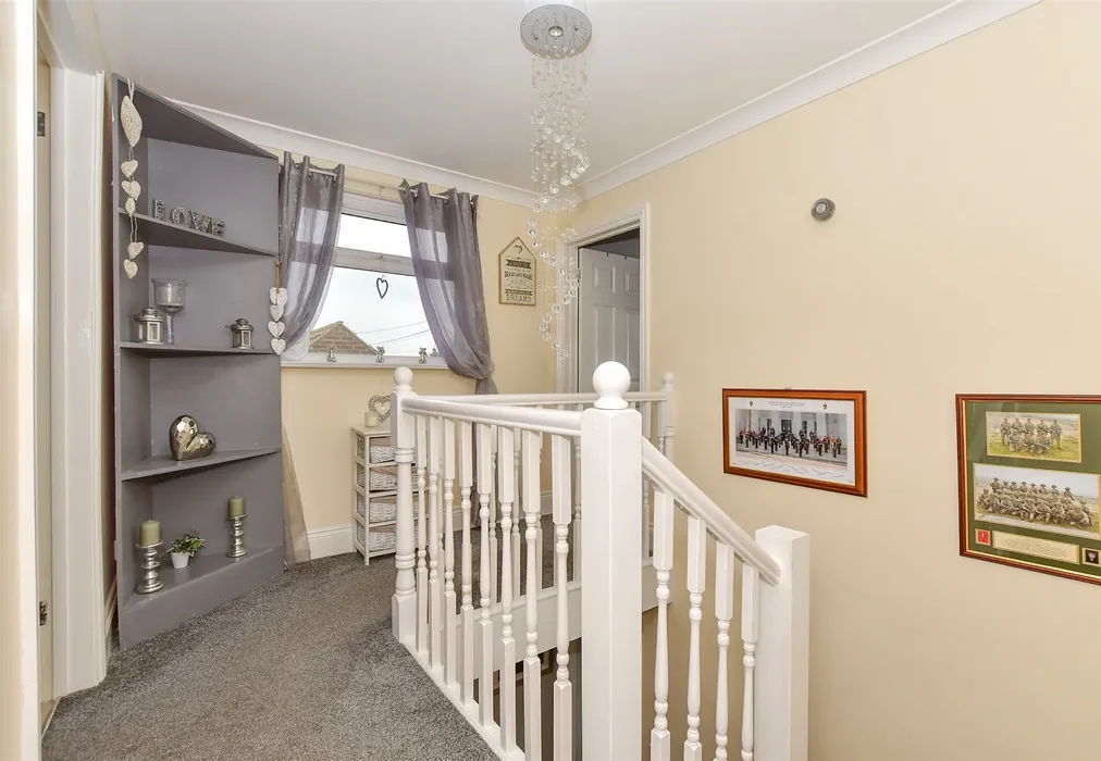Landing - Merritt Road, Greatstone, New Romney, Kent - Wards of Kent