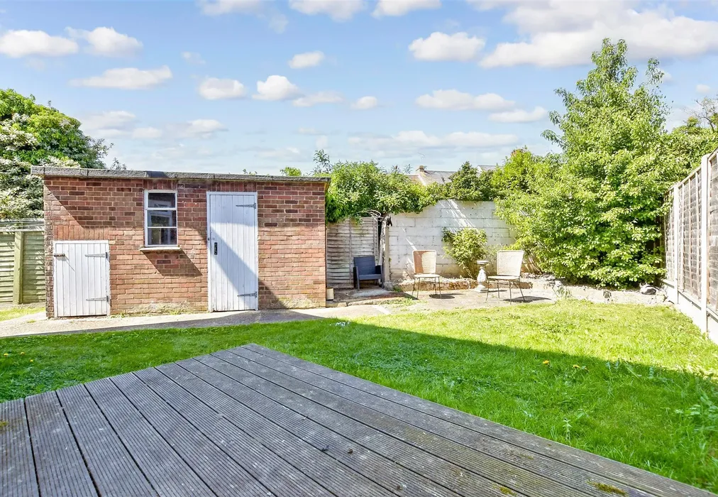 Workshop/Outbuildings - Millmead Road, Margate, Kent - Wards of Kent