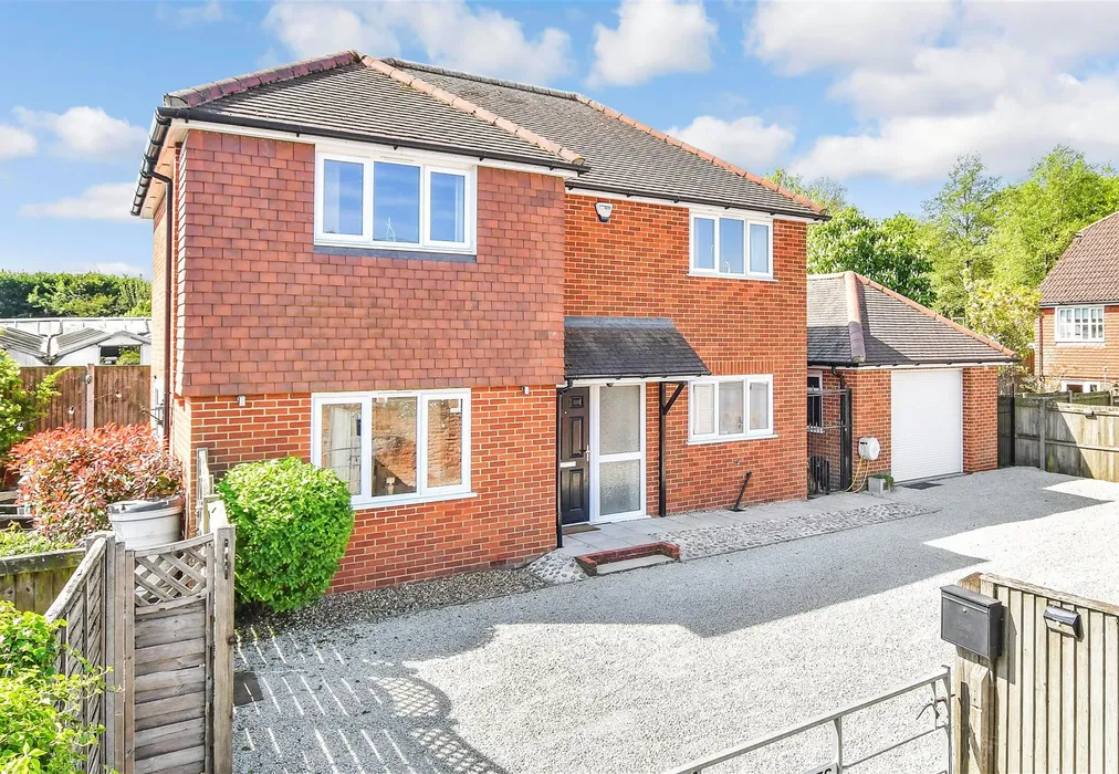 External (Web) - Main Road, Sellindge, Ashford, Kent - Wards of Kent