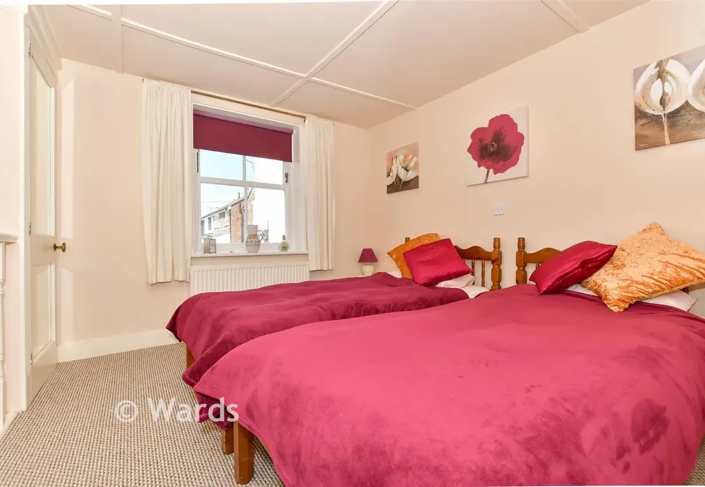 Bedroom - Bridge Road, Deal, Kent - Wards of Kent