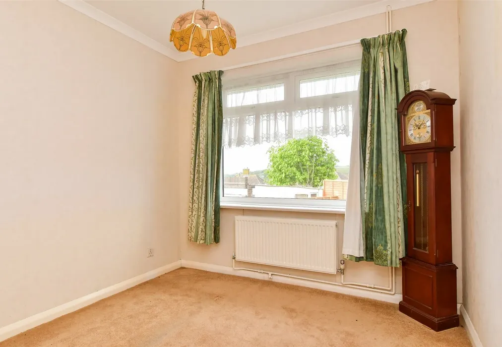 Bedroom 3 - Sadler Way, Brighton, East Sussex - Wards of Kent