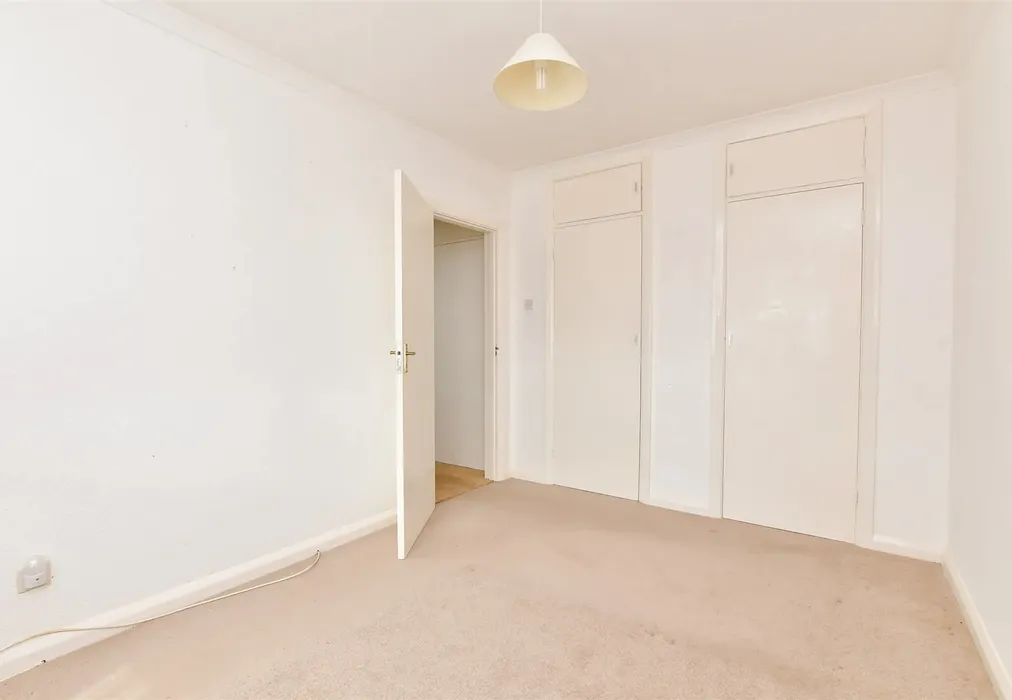 Bedroom 2 - Sadler Way, Brighton, East Sussex - Wards of Kent