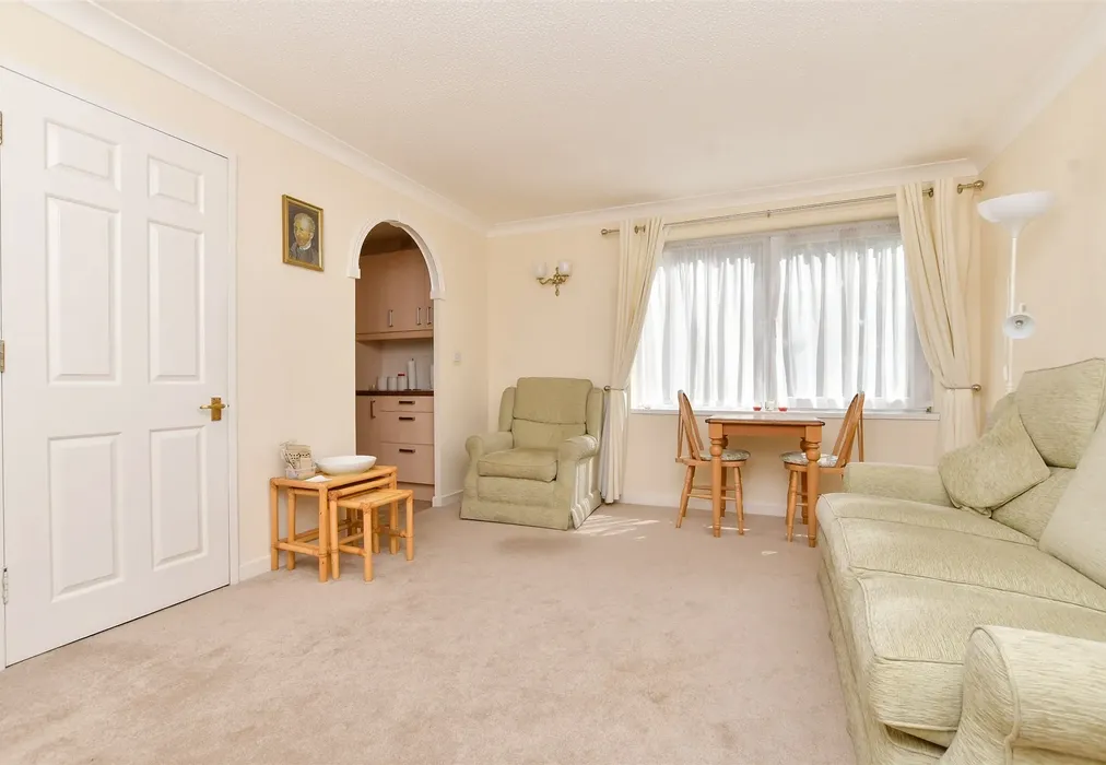 Lounge - Cedar Road, Sutton, Surrey - Wards of Kent