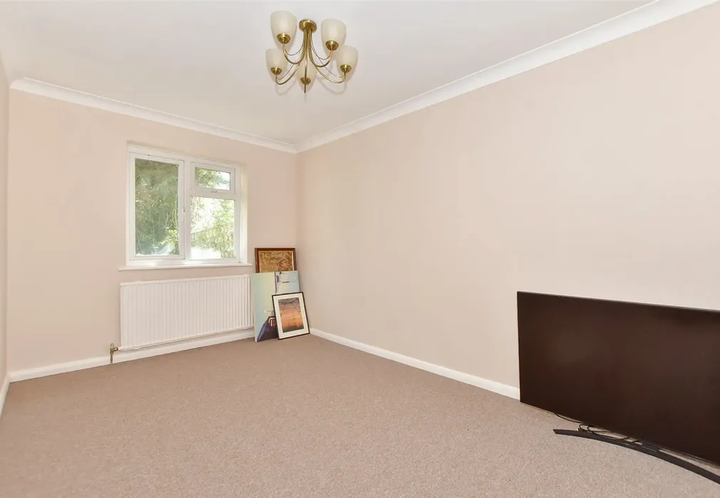 Bedroom 5/Dining Room - The Street, West Hougham, Kent - Wards of Kent