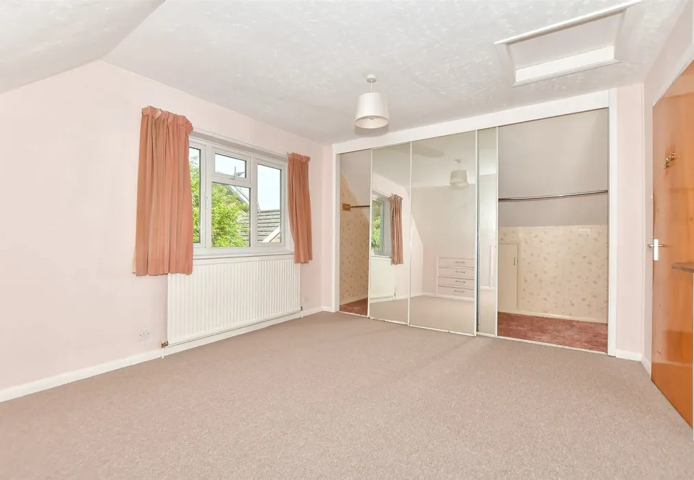 Bedroom 1 - The Street, West Hougham, Kent - Wards of Kent