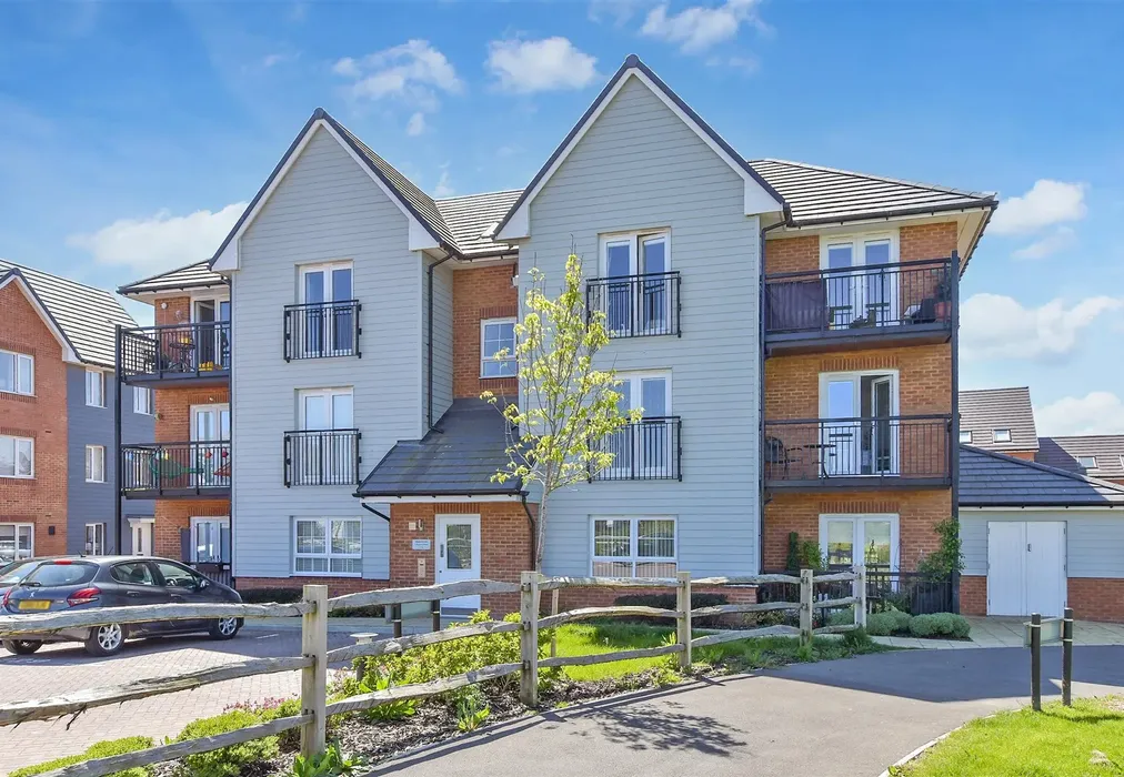 External (Web) - Maycock Place, Hythe, Kent - Wards of Kent