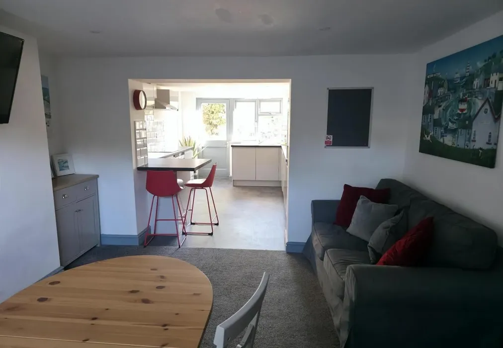 Lounge/Kitchen New - Trinity Square, Margate, Kent - Wards of Kent