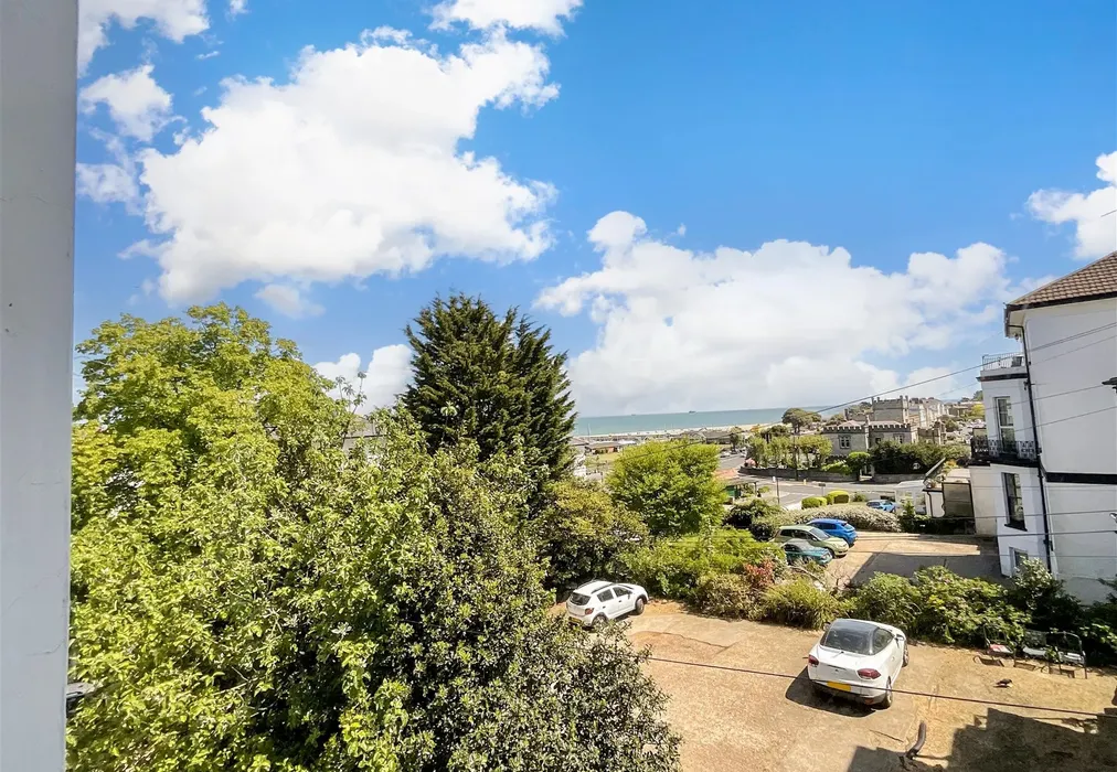 Seaview - Castle Street, Ryde, Isle of Wight - Wards of Kent
