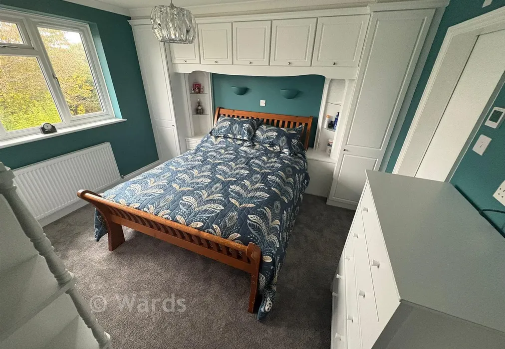 Bedroom 1 - London Road, Sittingbourne, Kent - Wards of Kent