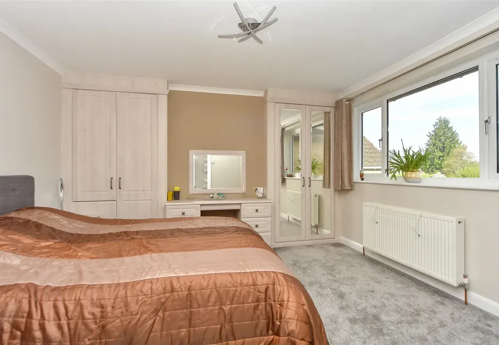 Bedroom 2 - London Road, Sittingbourne, Kent - Wards of Kent