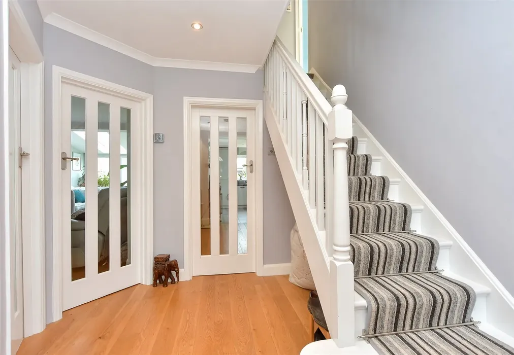 Entrance Hall - London Road, Sittingbourne, Kent - Wards of Kent