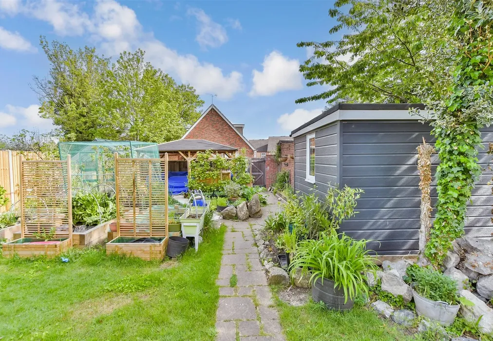 Rear Garden - London Road, Sittingbourne, Kent - Wards of Kent