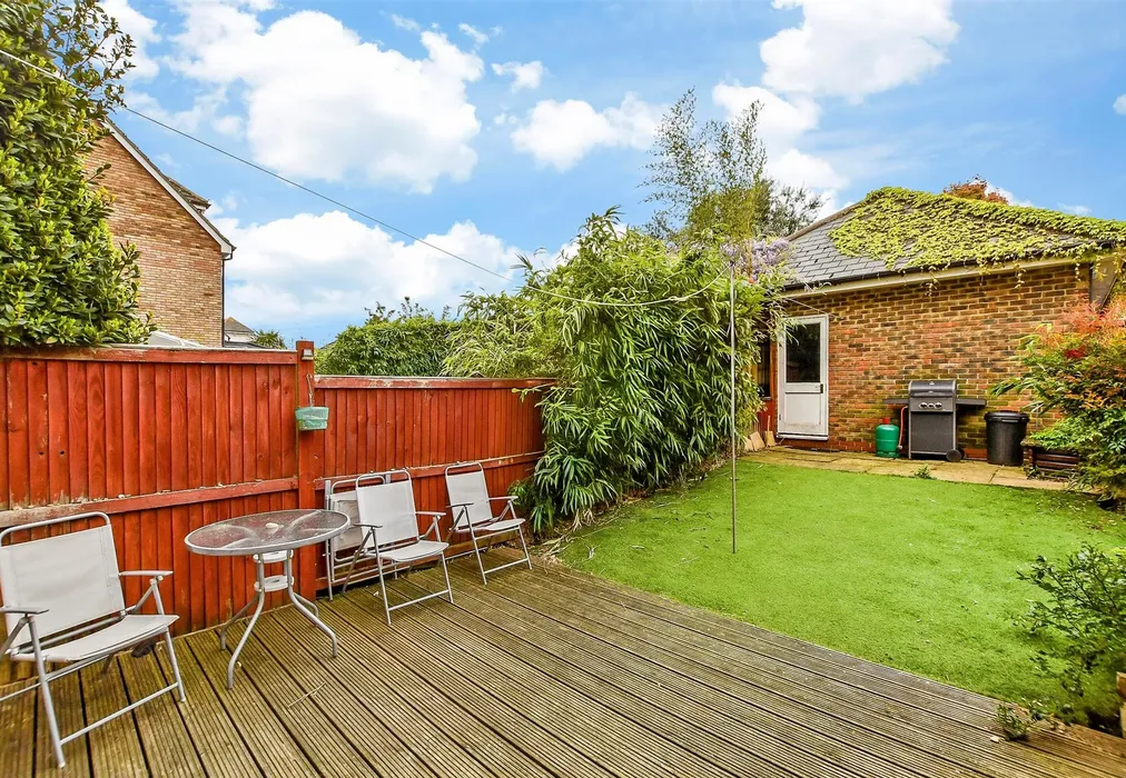 Rear Garden - Waterside Lane, Gillingham, Kent - Wards of Kent