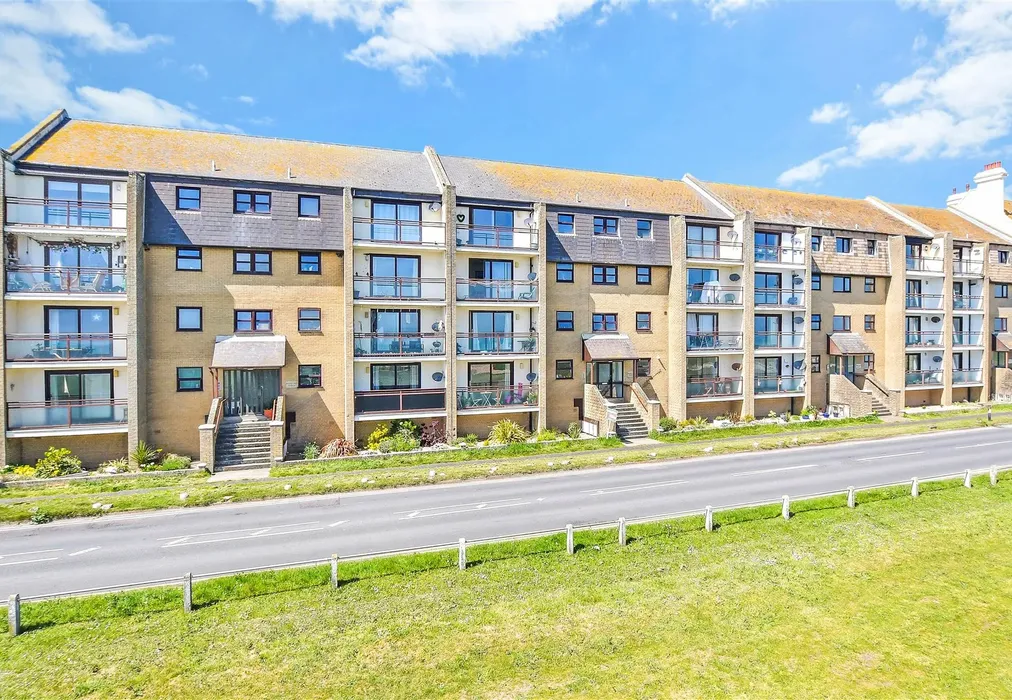 ` - Grand Parade, Littlestone, New Romney, Kent - Wards of Kent