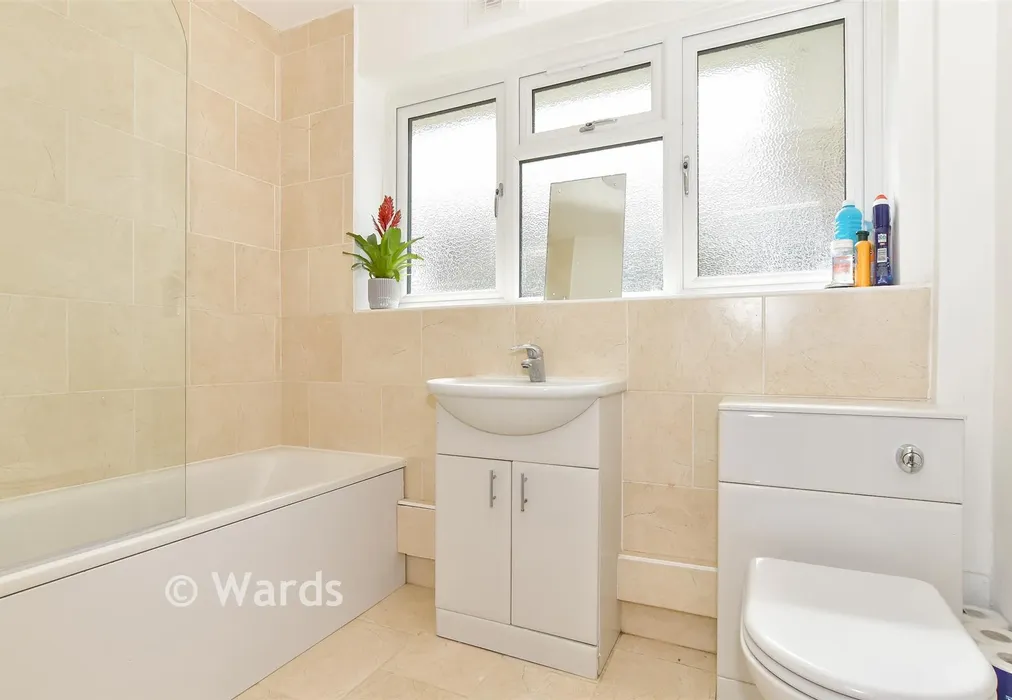Bathroom - Neal Road, West Kingsdown, Sevenoaks, Kent - Wards of Kent