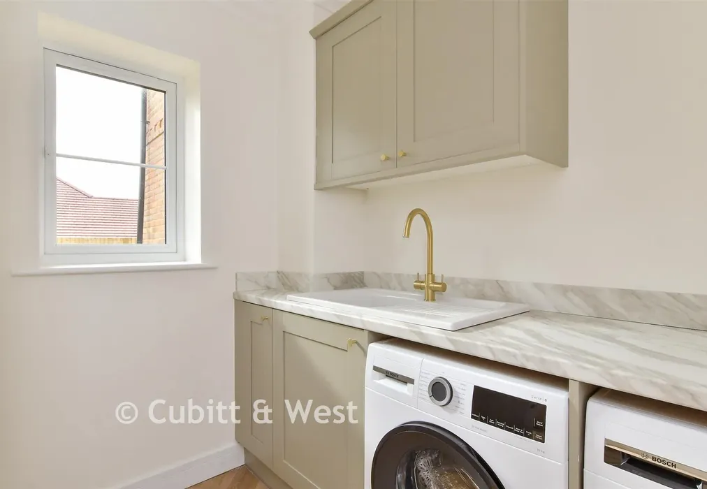 Utility Room - The Orchards, Primrose Drive, Ridgewood, Uckfield, East Sussex - Wards of Kent