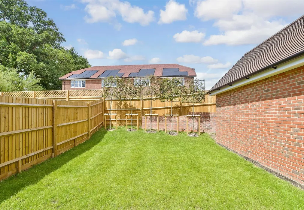 Rear Garden - Willowhurst, Temple Gate, Burgess Hill, West Sussex - Wards of Kent