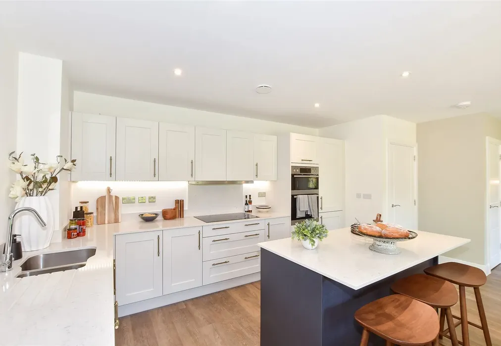 Kitchen - Willowhurst, Temple Gate, Burgess Hill, West Sussex - Wards of Kent