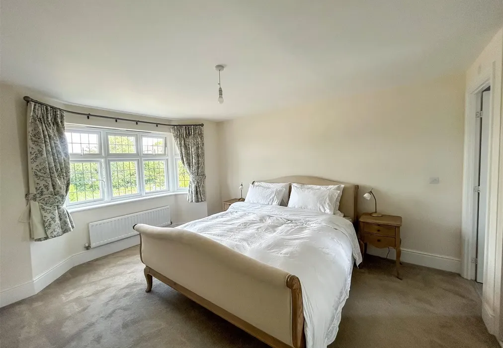 Main Bedroom - Archer Road, Marden, Tonbridge, Kent - Wards of Kent