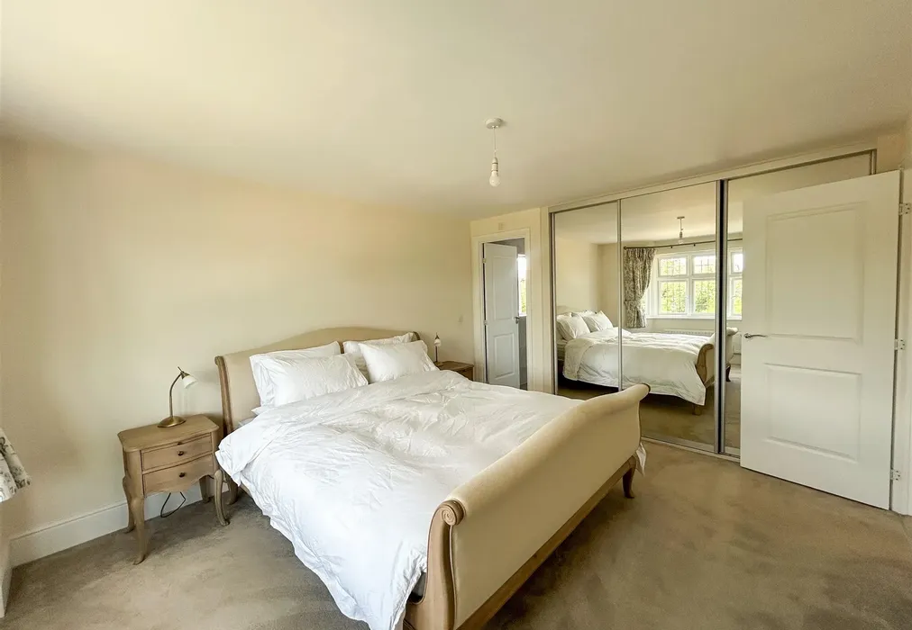 Main Bedroom - Archer Road, Marden, Tonbridge, Kent - Wards of Kent