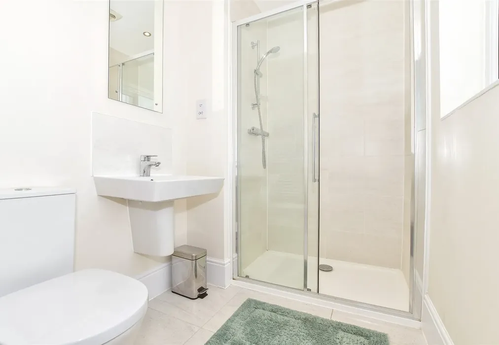 En-Suite Shower Room - Archer Road, Marden, Tonbridge, Kent - Wards of Kent