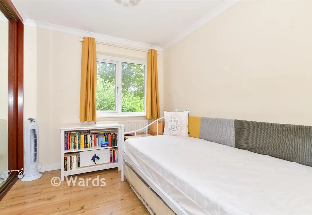 Bedroom 4 - Swallow Road, Birds Estate, Larkfield, Kent - Wards of Kent