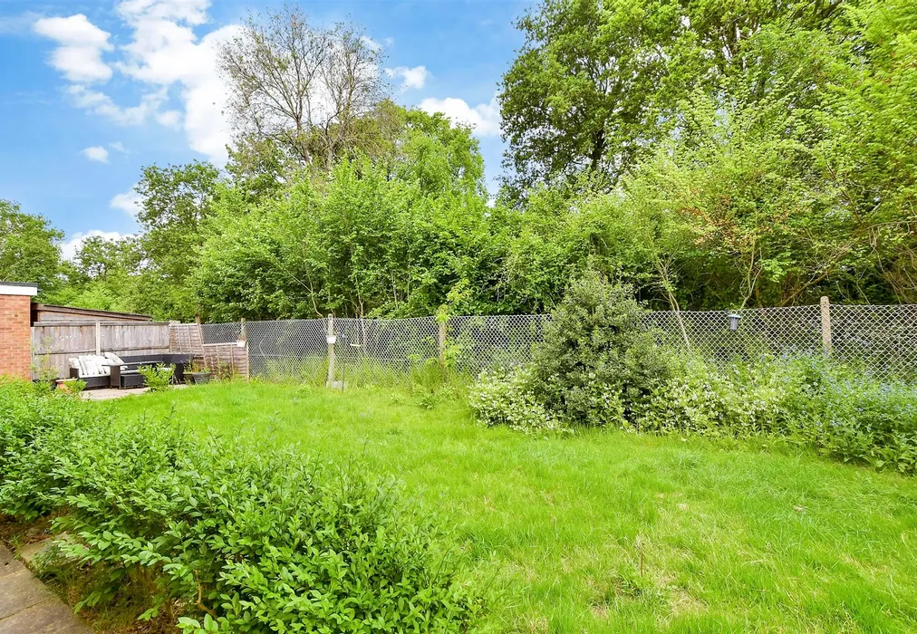 Rear Garden - Swallow Road, Birds Estate, Larkfield, Kent - Wards of Kent