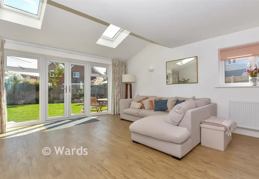 Lounge/Diner - Seymour Drive, Marden, Tonbridge, Kent - Wards of Kent