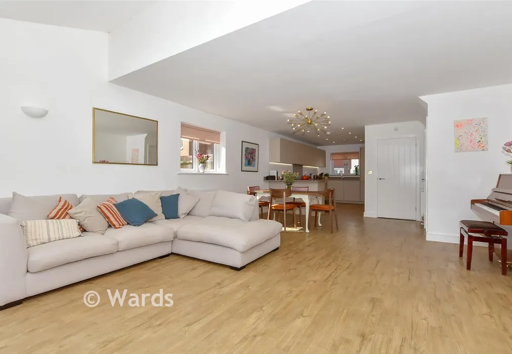 Lounge/Diner - Seymour Drive, Marden, Tonbridge, Kent - Wards of Kent