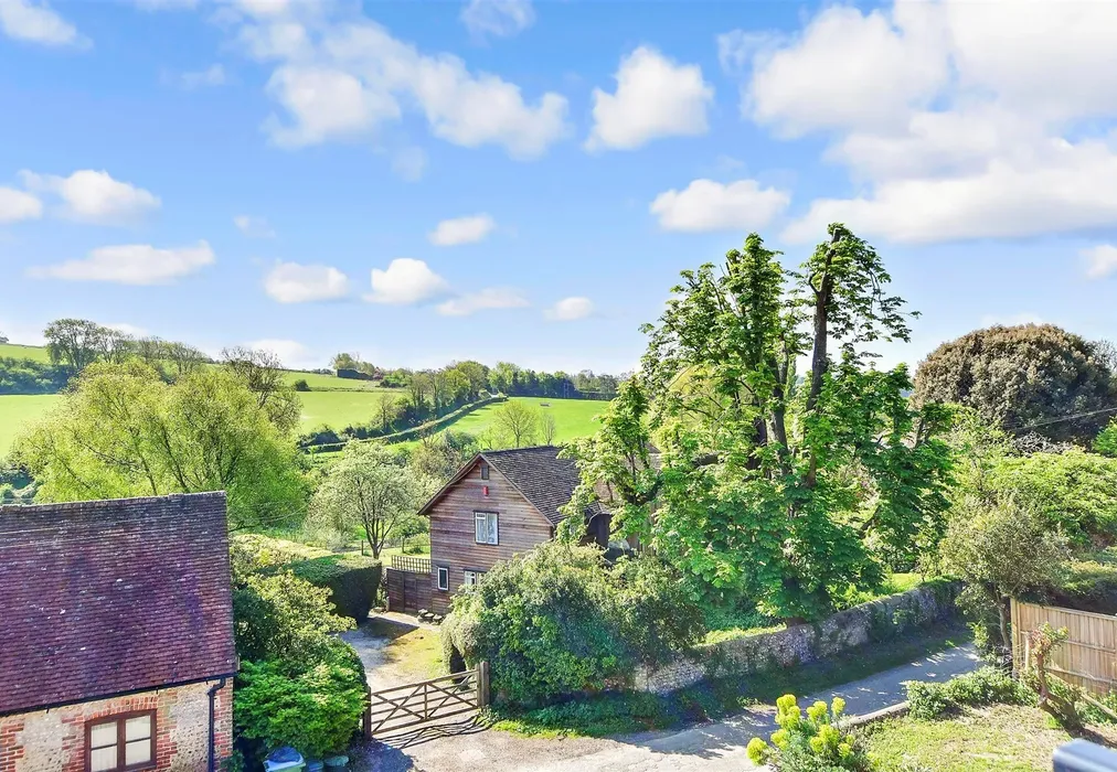 Views To Front - Burpham, Arundel, West Sussex - Wards of Kent