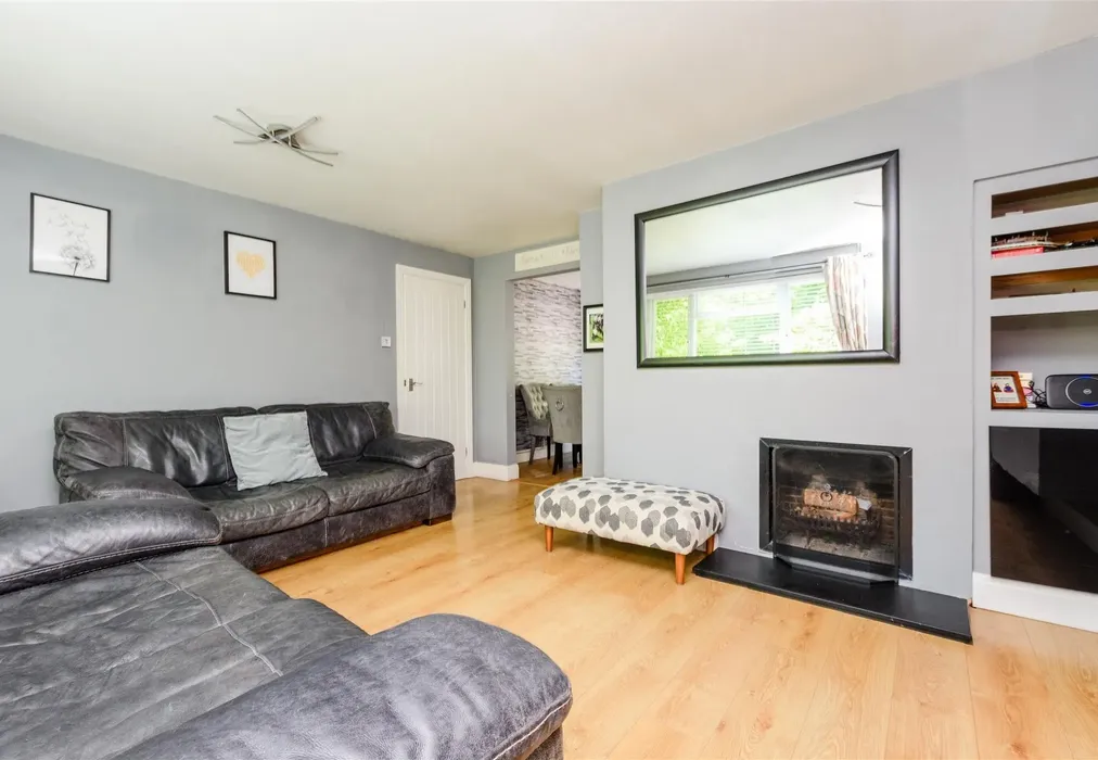 Lounge - Churchside, Vigo, Kent - Wards of Kent