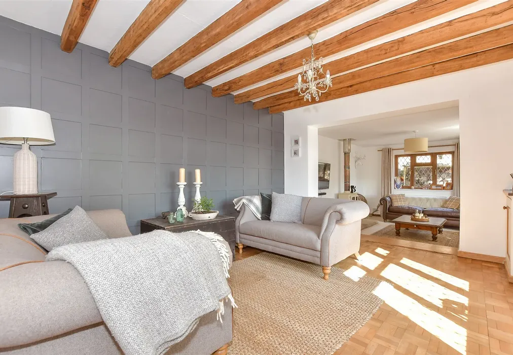Lounge - The Street, petham, Canterbury, Kent - Wards of Kent