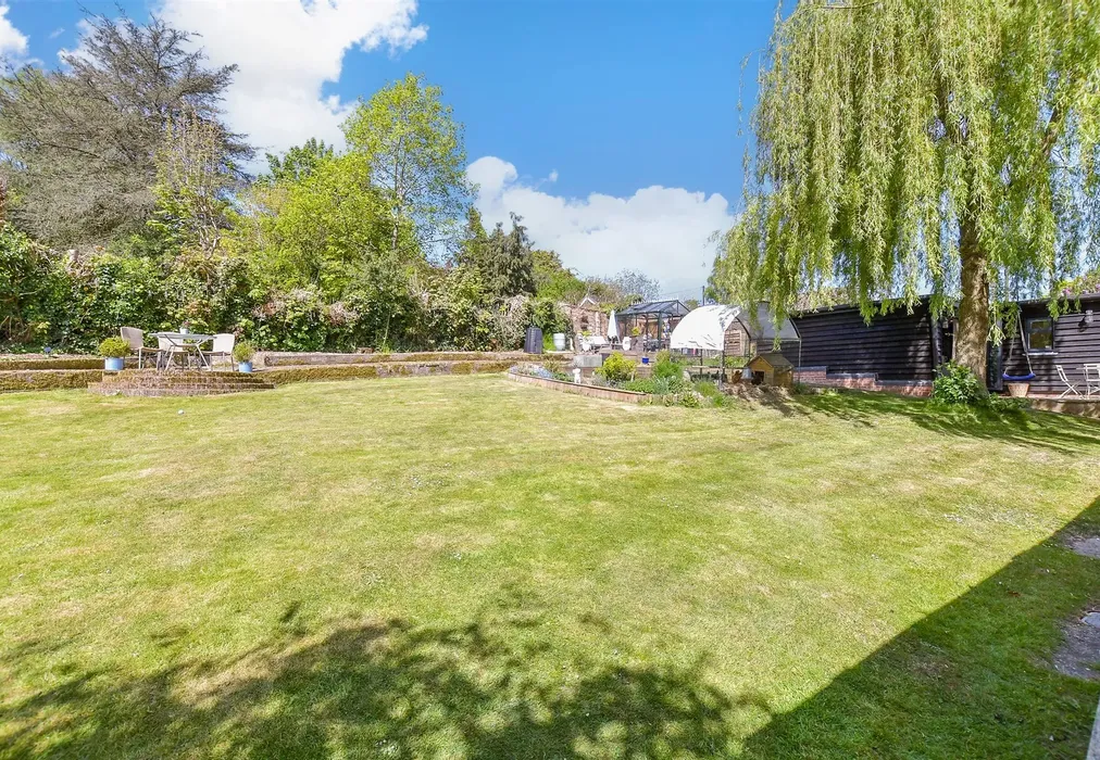 Rear Garden - The Street, petham, Canterbury, Kent - Wards of Kent