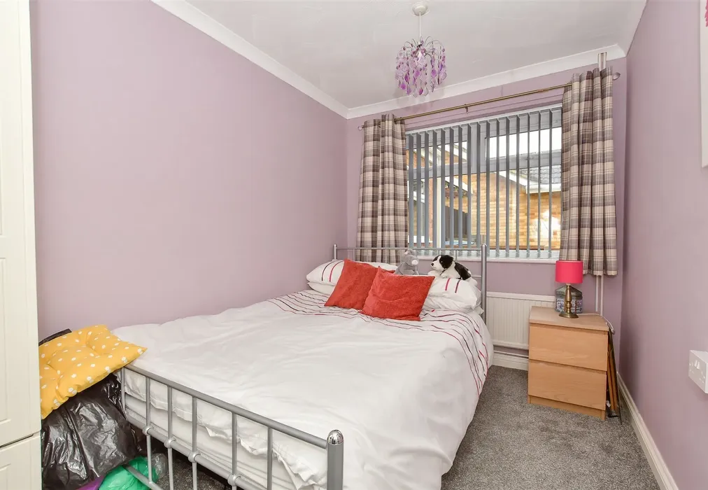 Bedroom 2 - Rosemary Avenue, Minster-On-Sea, Sheerness, Kent - Wards of Kent