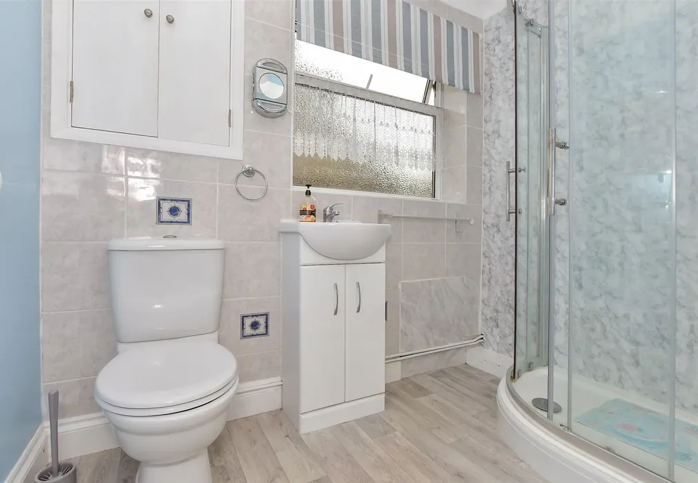 Shower Room - Rosemary Avenue, Minster-On-Sea, Sheerness, Kent - Wards of Kent