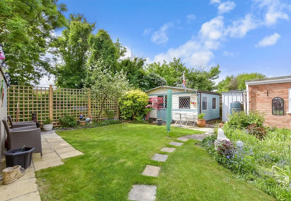 Rear Garden - Rosemary Avenue, Minster-On-Sea, Sheerness, Kent - Wards of Kent