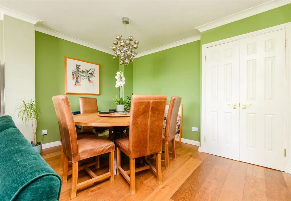 Lounge/Diner - Esplanade, Rochester, Kent - Wards of Kent