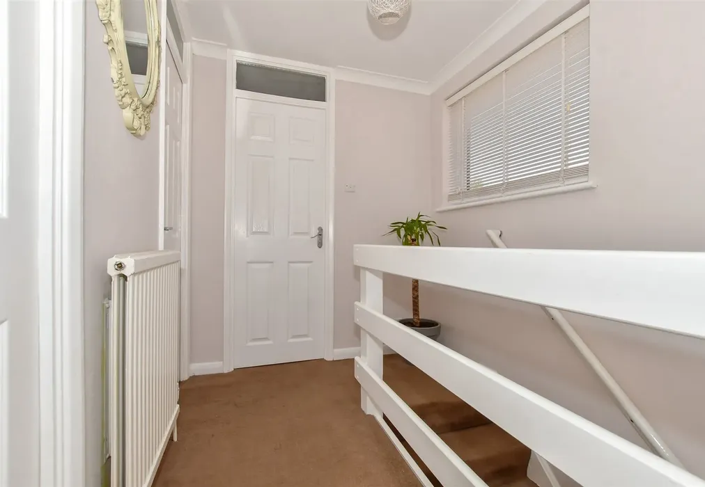 Landing - Rumfields Road, Broadstairs, Kent - Wards of Kent