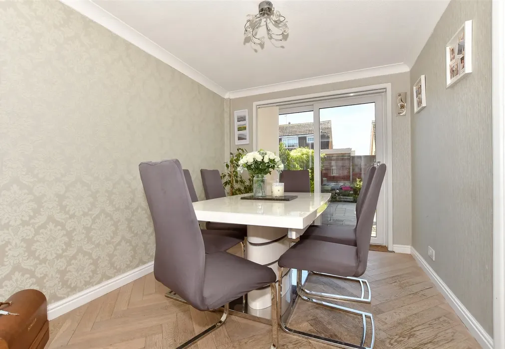 Dining Area - Rumfields Road, Broadstairs, Kent - Wards of Kent