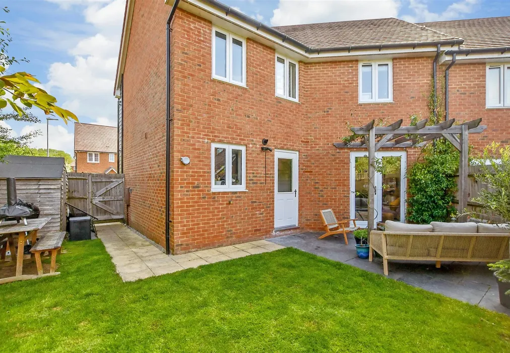 Rear Elevation - Southfields Way, Harrietsham, Maidstone, Kent - Wards of Kent