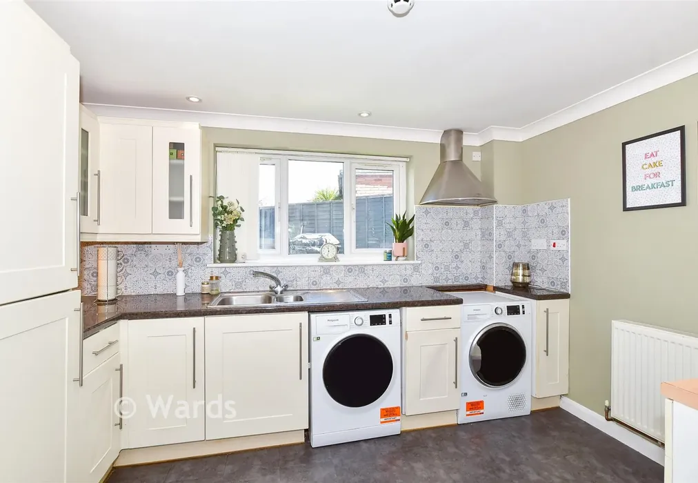 Annexe Kitchen - Meadow Crescent, Upper Halling, Rochester, Kent - Wards of Kent