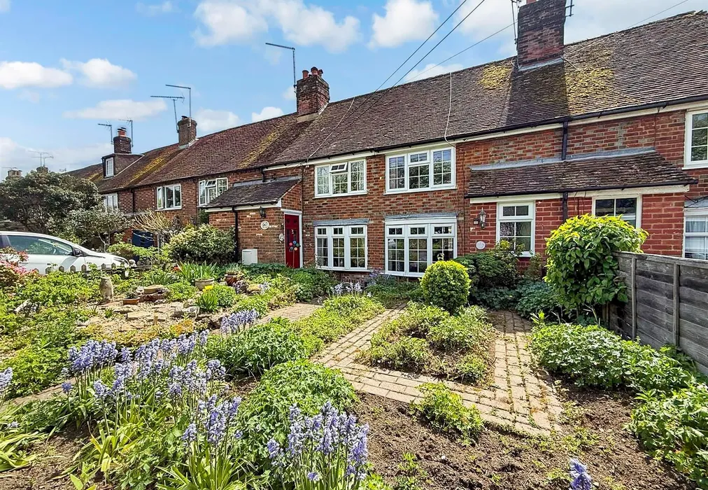 Front - Old Road, Wateringbury, Kent - Wards of Kent