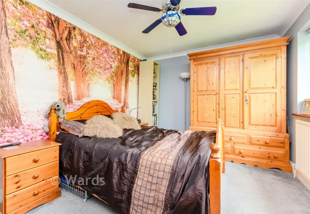Bedroom 1 - Silver Tree Close, Walderslade Woods, Chatham, Kent - Wards of Kent