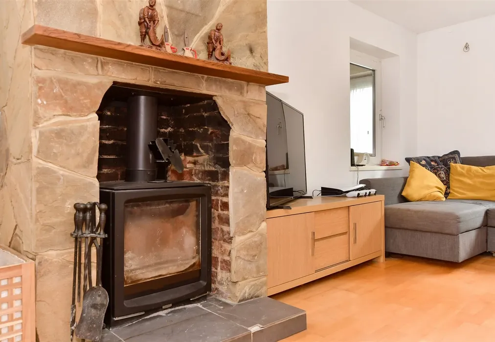 Internal Feature - Archers Court Road, Whitfield, Dover, Kent - Wards of Kent