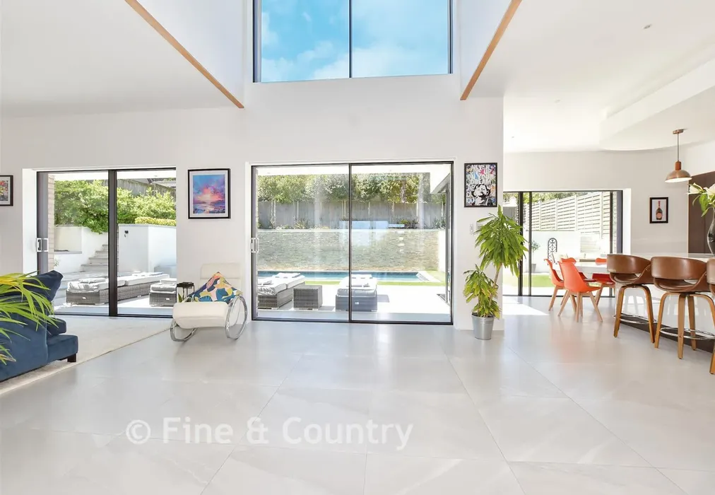 Dining Area - North Foreland Avenue, Broadstairs, Kent - Wards of Kent