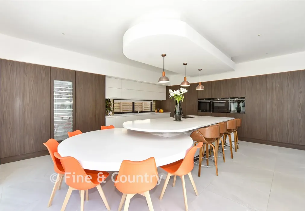 Kitchen/Breakfast Room - North Foreland Avenue, Broadstairs, Kent - Wards of Kent